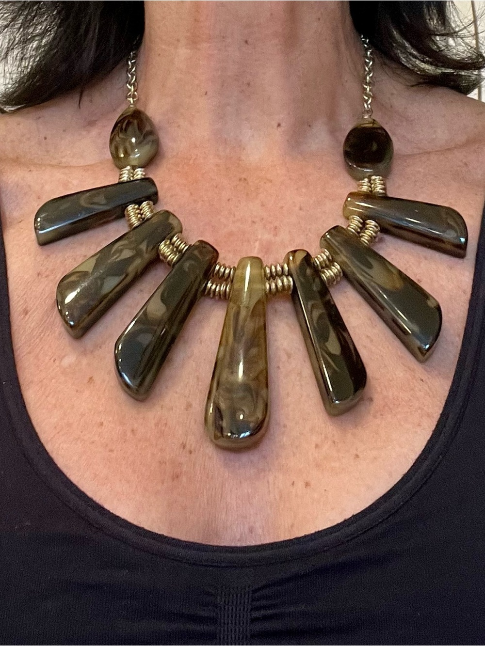 Tortoise Shell Image Statement Choker - Picture 16 of 16